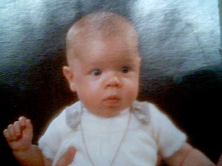 mon oncle seb quand il etait bb